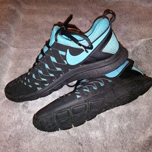 Mens Nike Kicks
